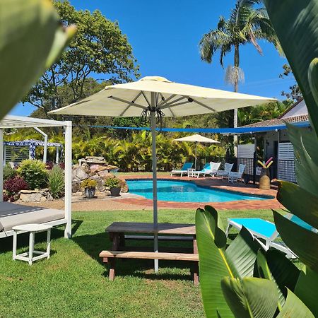 The Carmel Yamba Motel Exterior photo